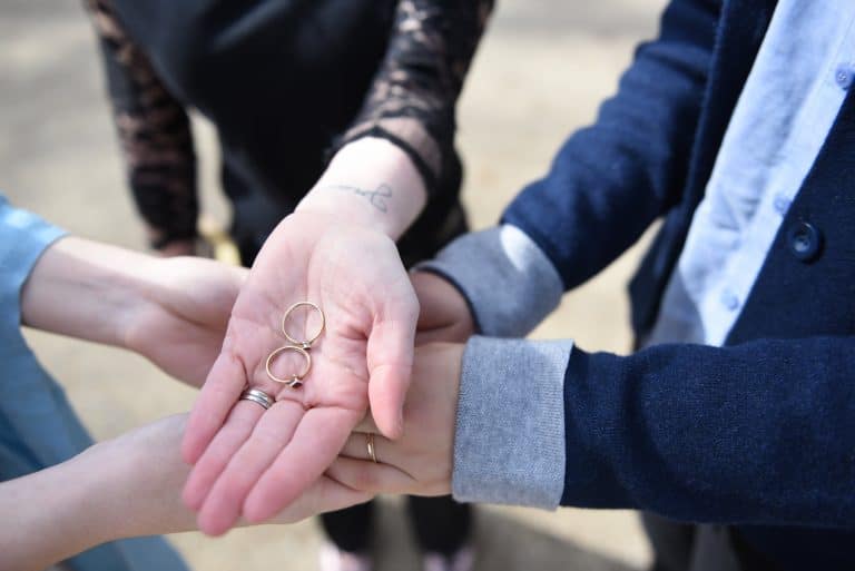 English Speaking Officiant